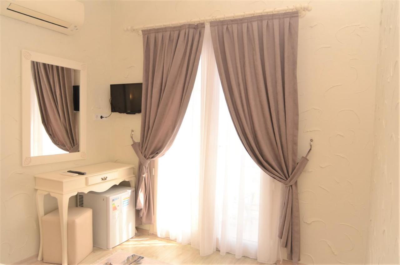 Alacati Eldoris Butik Hotel Екстер'єр фото