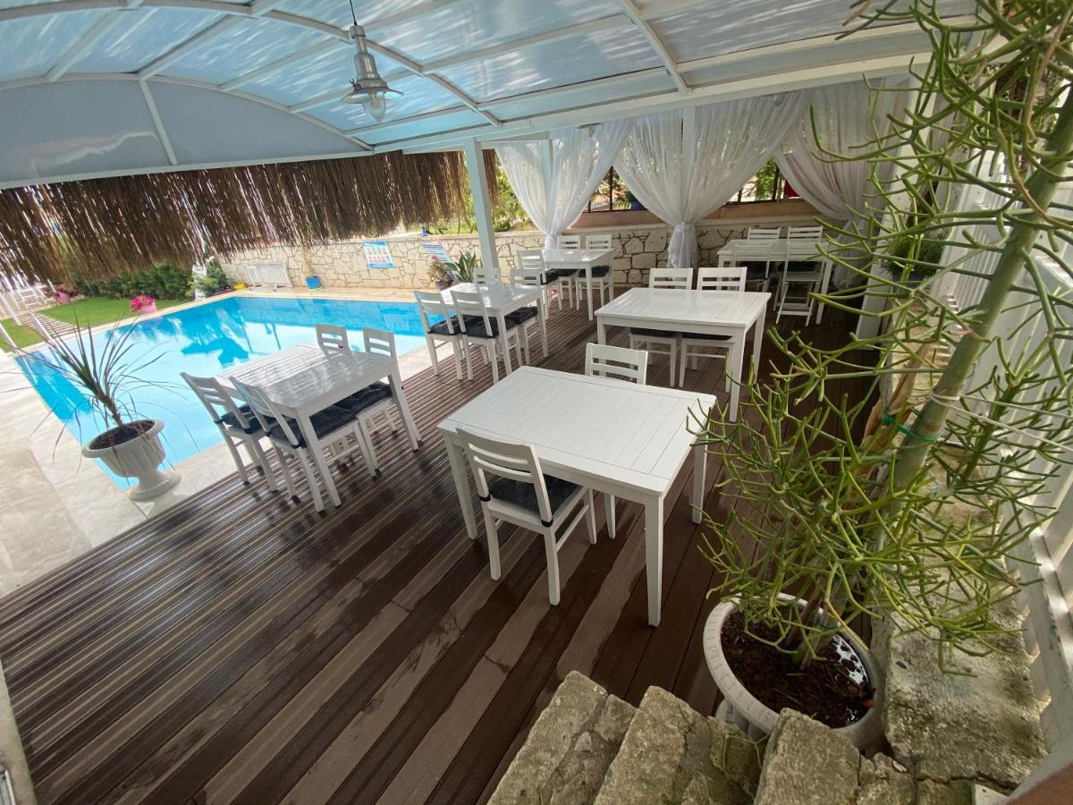 Alacati Eldoris Butik Hotel Екстер'єр фото